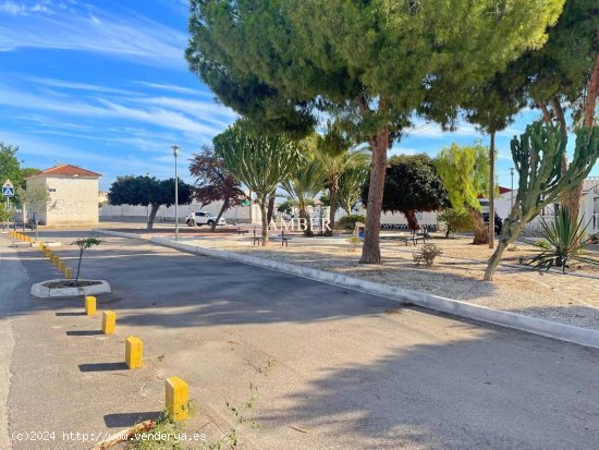 Bungalow en venta en Torrevieja (Alicante)