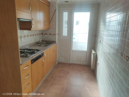 VIVIENDA A ESTRENAR CON GARAJE EN ZONA S.U.P. 2 - ALBACETE