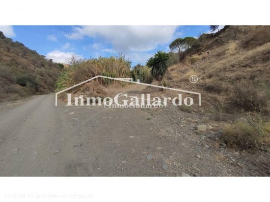 Finca en venta en Moclinejo (Málaga)