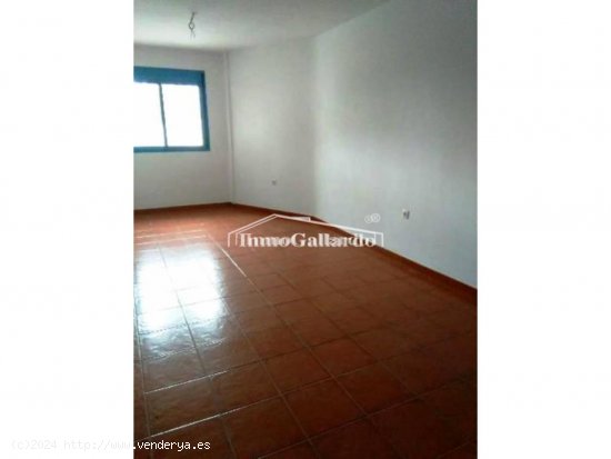 Edificio en venta en Alcaucín (Málaga)