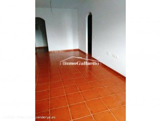 Edificio en venta en Alcaucín (Málaga)