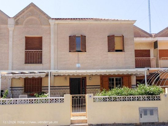 Villa en venta en Santa Pola (Alicante)