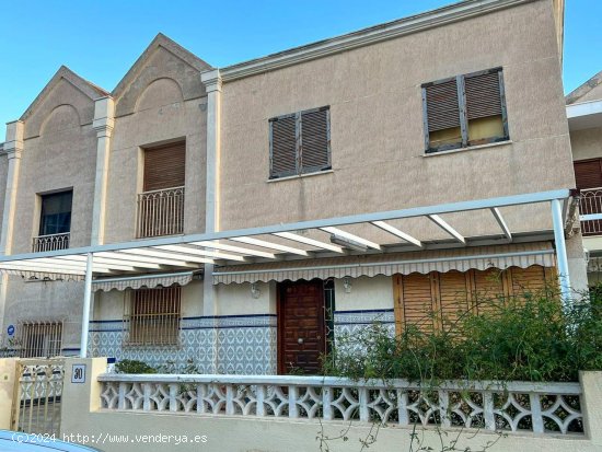 Villa en venta en Santa Pola (Alicante)