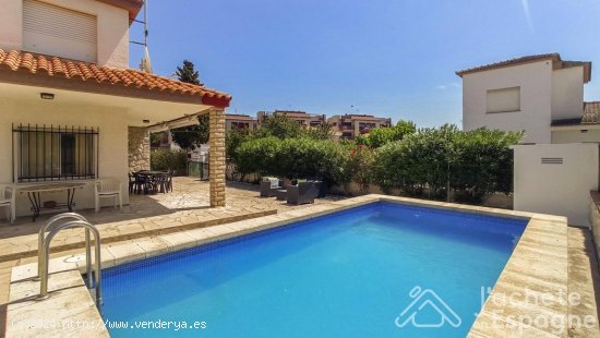  Villa en venta en Vinaròs (Castellón) 