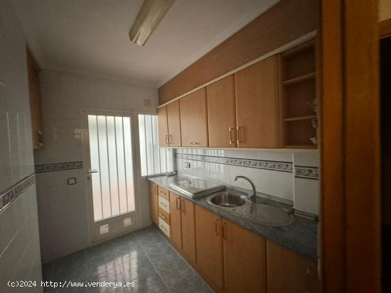 Oportunidad de vivienda en la zona de San Gabriel. - ALICANTE