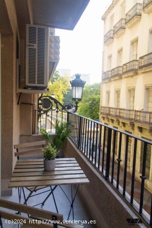 FABULOSA VIVIENDA DE 2 HABITACIONES, EN EL CENTRO DEL CASCO HISTORICO DE ALICANTE - ALICANTE