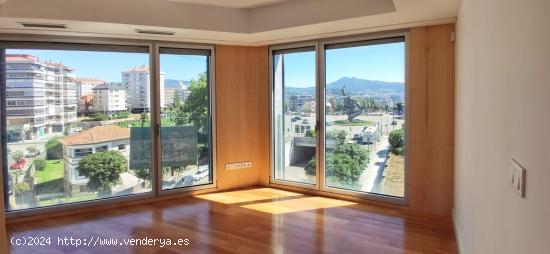  Se Vende en Vigo - PONTEVEDRA 