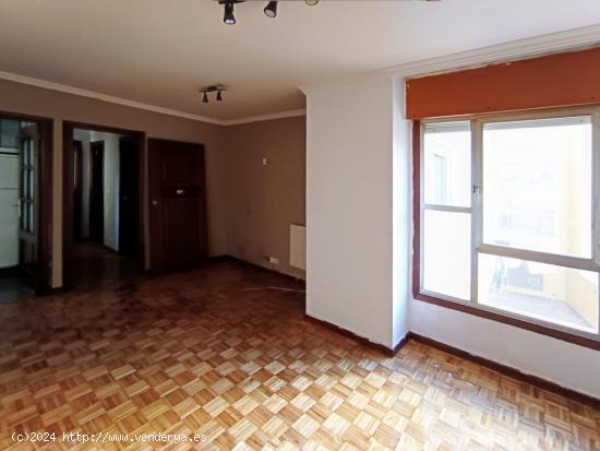 Se Vende en Vigo - PONTEVEDRA