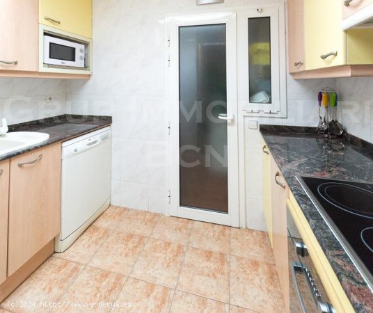 Piso en venta  en Montcada i Reixac - Barcelona