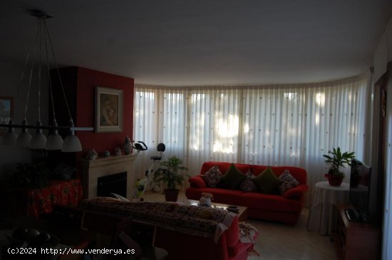 Unifamiliar aislada en venta  en Sant Vicenç dels Horts - Barcelona