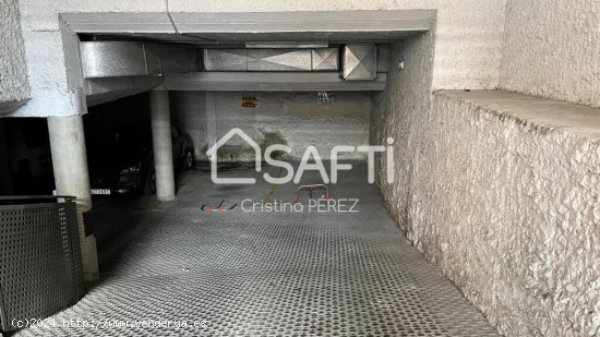 ¡Oportunidad! 3 Plazas de Parking en Garaje Comunitario - Malgrat de Mar