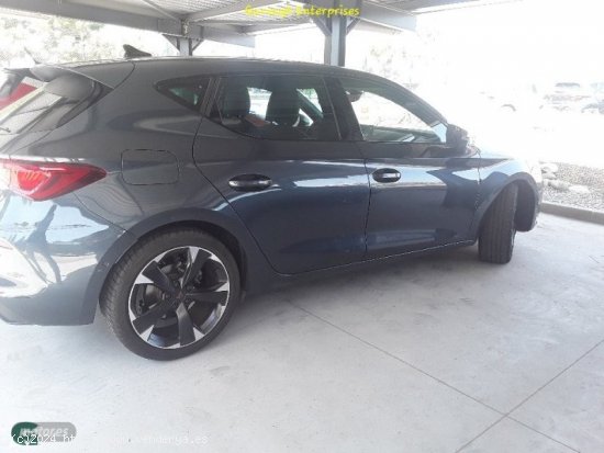 Cupra Leon MHEV 1.5 ETSI 150 DSG7 de 2023 con 21.565 Km por 25.900 EUR. en Barcelona