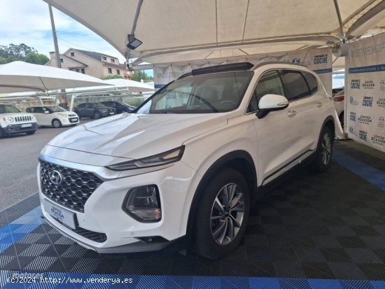 Hyundai Santa Fe 2.2CRDI AUT 200CV TECNO 7PLAZAS de 2019 con 87.586 Km por 29.500 EUR. en Pontevedra