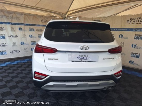 Hyundai Santa Fe 2.2CRDI AUT 200CV TECNO 7PLAZAS de 2019 con 87.586 Km por 29.500 EUR. en Pontevedra