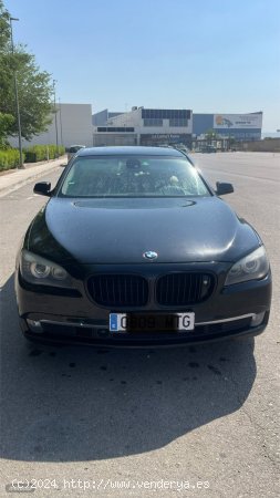 BMW Serie 7 730d de 2010 con 265.000 Km por 15.800 EUR. en Zaragoza