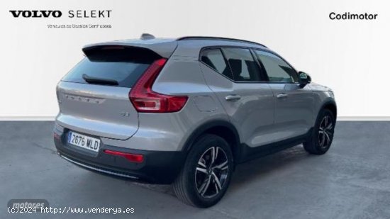 Volvo XC40 XC40 Plus, B3 mild hybrid, Gasolina, Dark de 2023 con 29.000 Km por 39.990 EUR. en Huelva