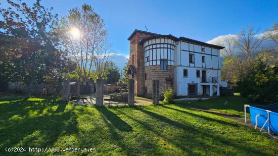 ESPECTACULAR CASA/TORRE EN VALLE DE MENA - BURGOS