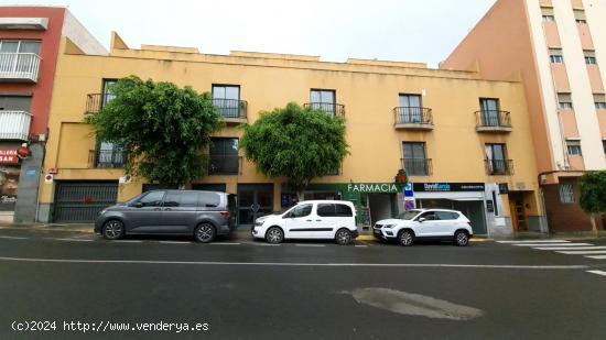  ¡OPORTUNIDAD ÚNICA! TU NEGOCIO EN LA ACTIVA ZONA DE LA BARRANQUERA - LAS PALMAS 