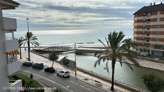 BONITO PISO CON VISTAS AL MAR A TAN SOLO 100M DE LA PLAYA DE CALAFELL - TARRAGONA