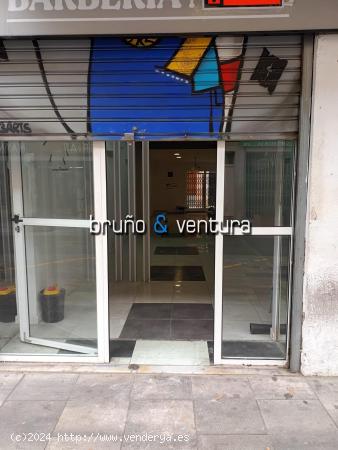 EN VENTA LOCAL EN EL CENTRO DE VENDRELL - TARRAGONA