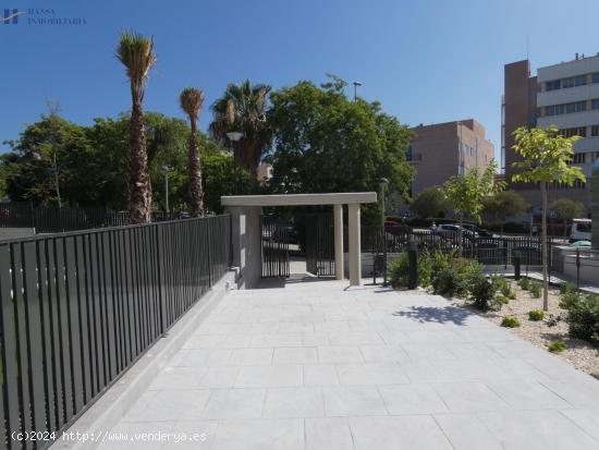 Gran ático a estrenar con vistas espectaculares al Mar a pocos metros de la playa del Postiguet - A