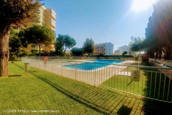 APARTAMENTO DOS DORMITORIOS A 2 MINUTOS DE LA PLAYA - LA CARIHUELA - TORREMOLINOS - MALAGA