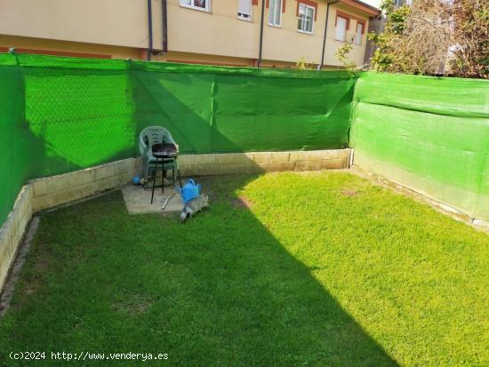 Adosado con Jardin en Toral de los Vados - LEON