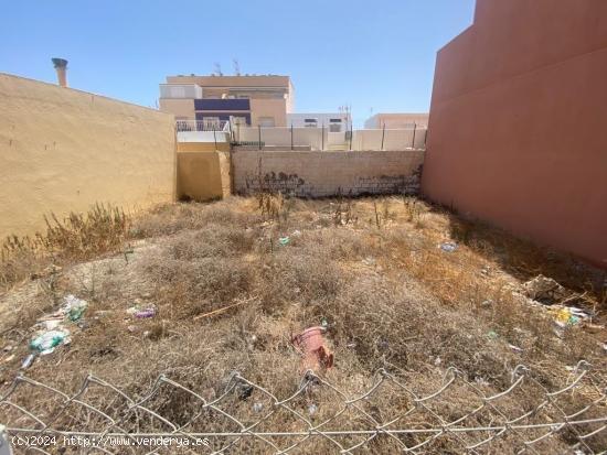  TERRENO URBANO EN EL ALQUIAN - ALMERIA 