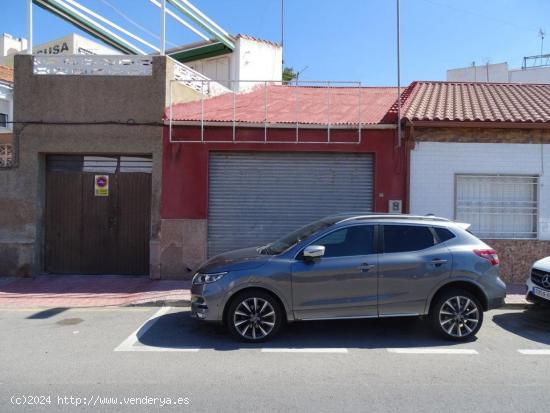  LOCAL COMERCIAL EN ZONA DEL PUERTO Y CERCA DE LA PLAYA  DEL ACEQUION - ALICANTE 