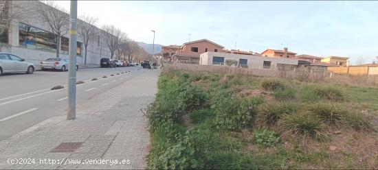 SANT CELONI (PLA DE PALAU): TERRENO URBANO APTO PARA CONSTRUIR UN CHALET - BARCELONA