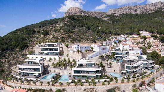 Nueva promoción de Villas de lujo con vistas impresionantes al mar y montaña. - ALICANTE