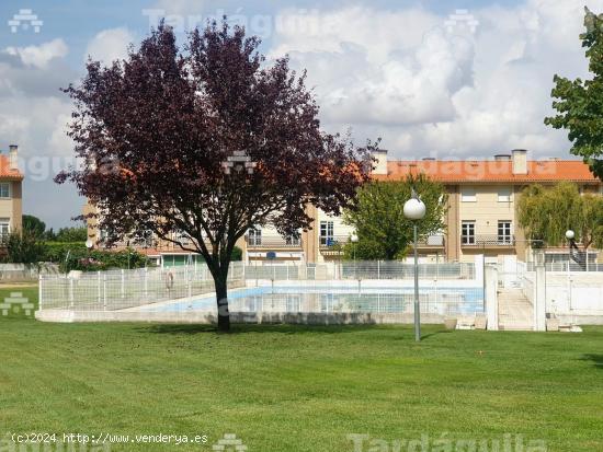 Chalet adosado - SALAMANCA