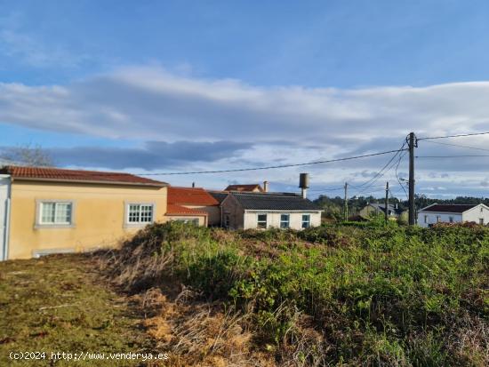 PARCELA URBANA EN MAIANCA (OLEIROS) - A CORUÑA