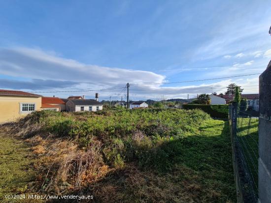 PARCELA URBANA EN MAIANCA (OLEIROS) - A CORUÑA