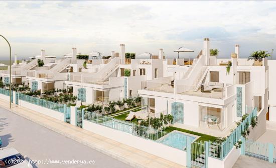 Villas de obra nueva cerca de La Serena Golf y la playa en Los Alcázares - MURCIA