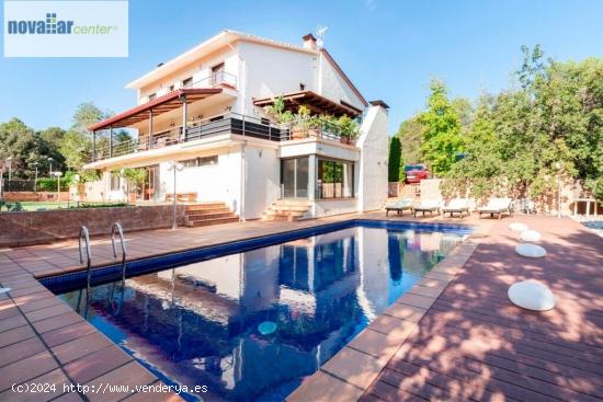  ESPECTACULAR CASA CON PISCINA EN MATADEPERA - BARCELONA 