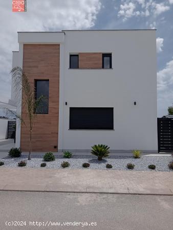 SE VENDE VILLA VELA LATINA FRONT LINE GOLF LUXURY VILLA RODA GOLF RESORT - MURCIA