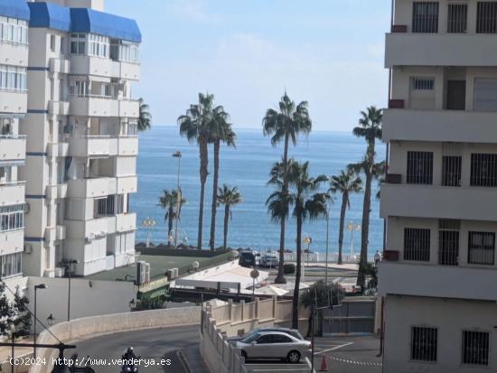  Apartamento para alquiler en Benalmadena Costa - MALAGA 