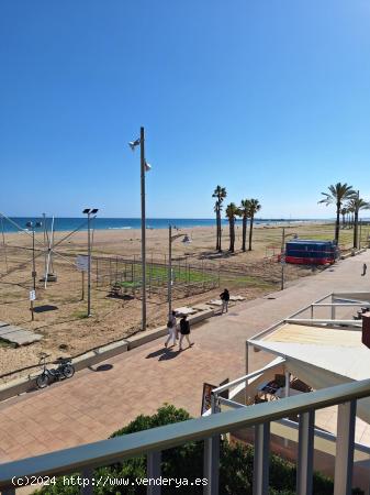  APARTAMENTO A PRIMERA LINEA DE MAR, SANT SALVADOR - TARRAGONA 