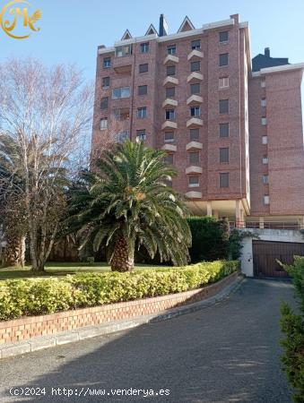 PRECIOSO PISO EN EL SARDINERO,  DE DOS HABITACIONES DOS BAÑOS. GARAJE Y TRASTERO - CANTABRIA