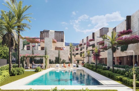  Apartamento en venta en Estepona (Málaga) 