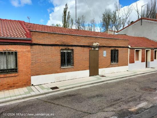  SE VENDE CASA PARA REFORMAR EN ZONA CRISTO - PALENCIA 