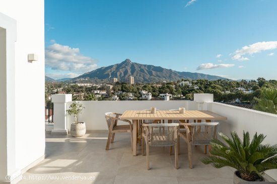  Dúplex en venta en Marbella (Málaga) 