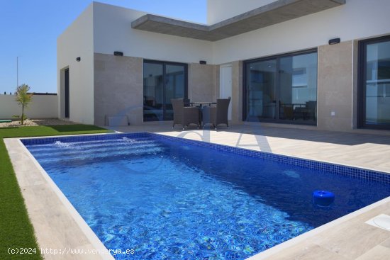  Villa en venta en Daya Nueva (Alicante) 