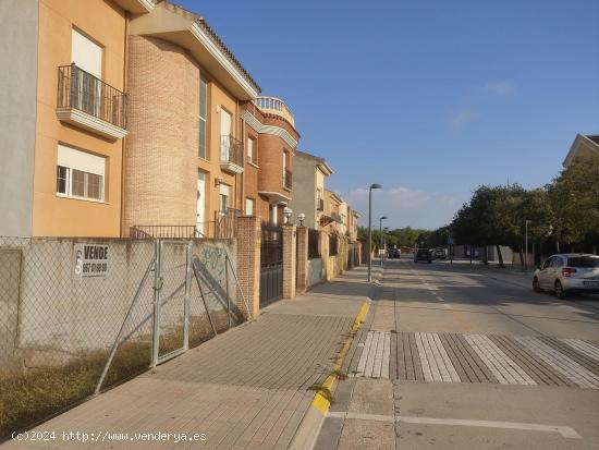 SOLAR EN EL SUP-1 PARA EDIFICAR SU VIVIENDA UNIFAMILIAR - ALBACETE