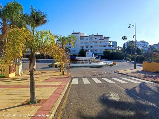 Local Comercial en Puerto Alto, Estepona  | CABANILLAS REAL ESTATE - MALAGA