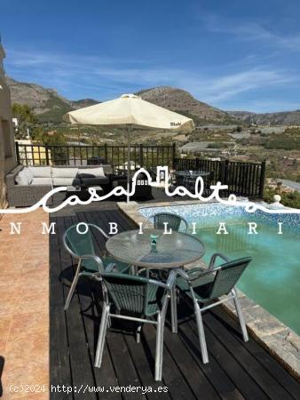 CHALET EN CALLOSA CON LICENCIA TURISTICA - ALICANTE