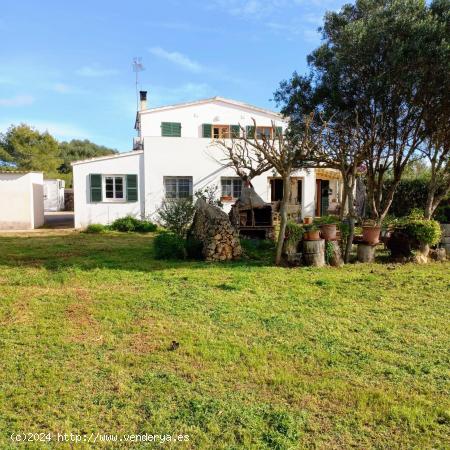  Chalet a 1 km de Ciutadella en zona muy tranquila - BALEARES 