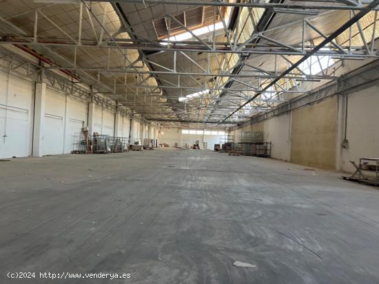 NAVE INDUSTRIAL EN SILLA - VALENCIA