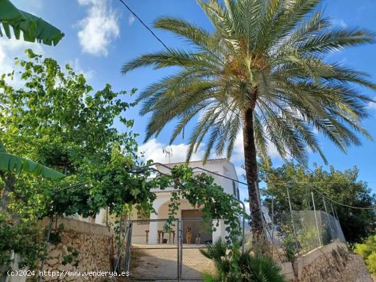 Casa de campo en Callosa D' ensarria - ALICANTE